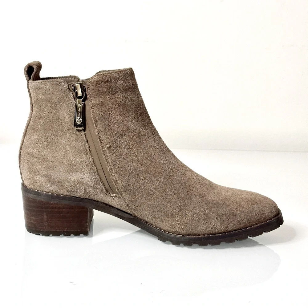 Blondo Tamara Waterproof Suede Leather Zip Bootie 8 Taupe